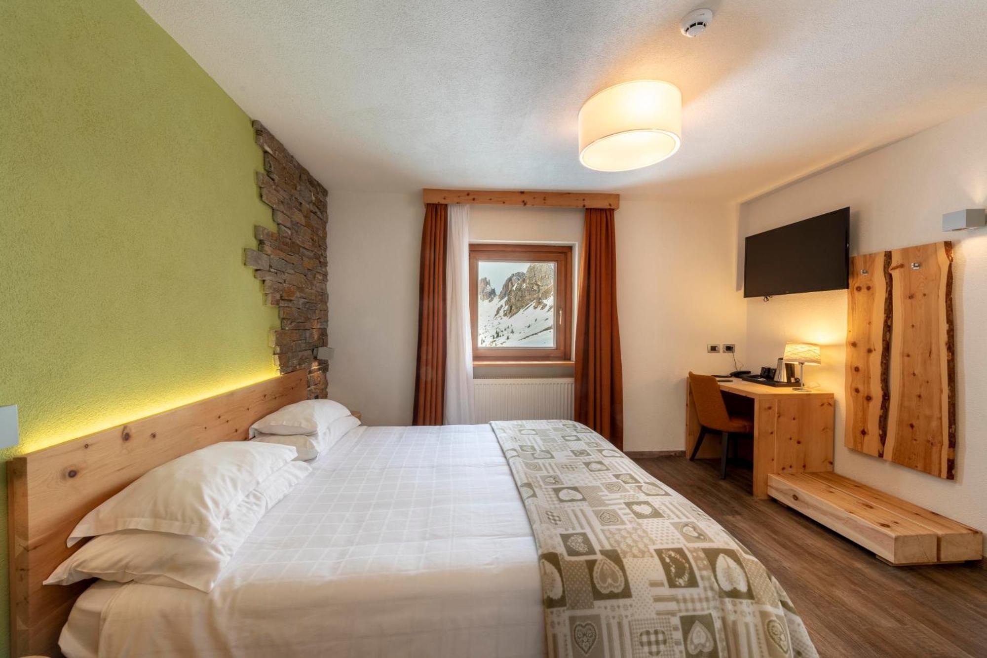 Hotel Col Di Lana كنازاي الغرفة الصورة